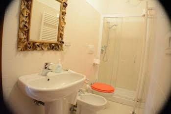 Sunny Apartment Venice